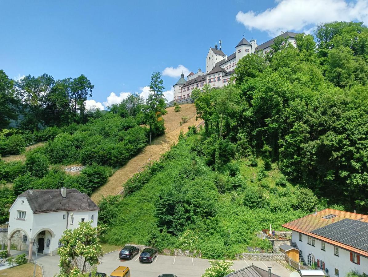 Appartment Schloss-Zeit 아샤우임히엠가우 외부 사진